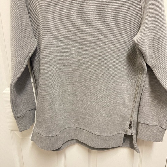 Varley Mae Boyfriend Sweater in Grey - Picture 3 of 11
